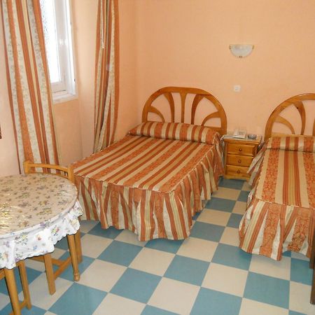 Hostal La Perla Asturiana Madrid Eksteriør billede