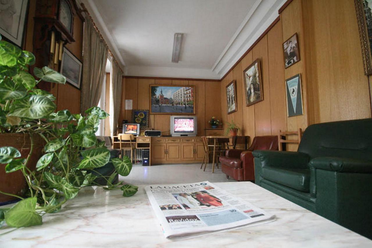 Hostal La Perla Asturiana Madrid Eksteriør billede